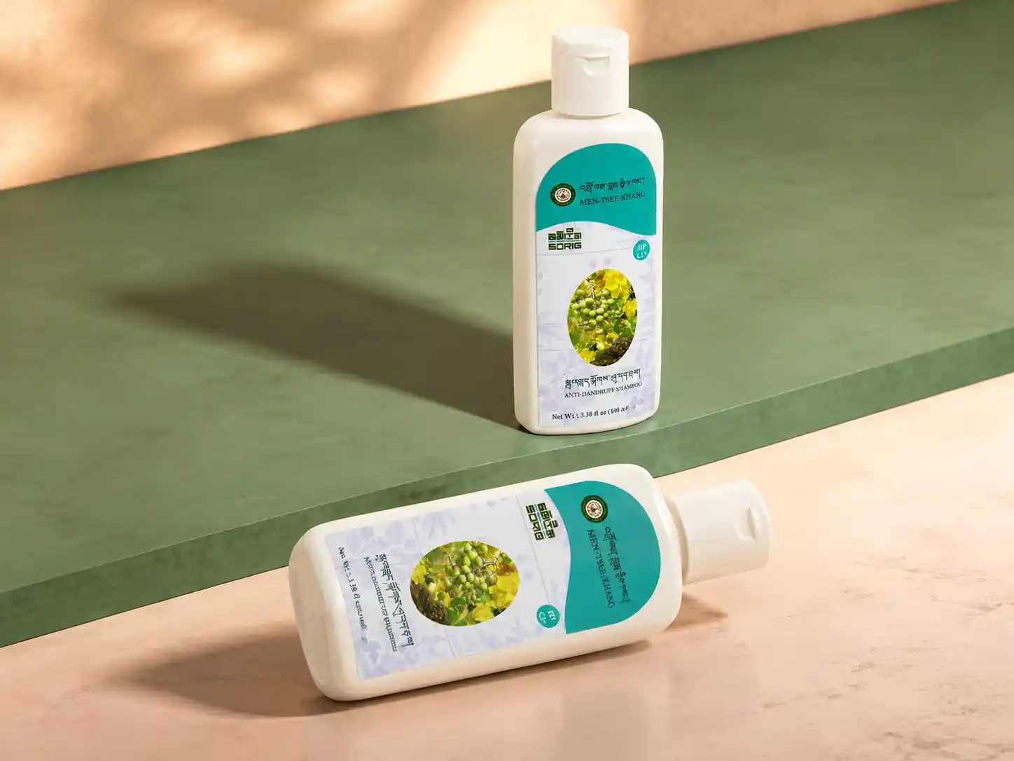 Men Tsee Khang SORIG Anti Dandruff Shampoo bottle