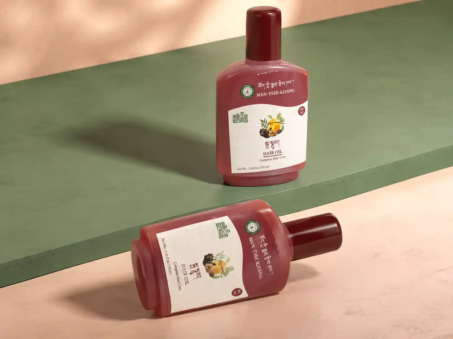 Men Tsee Khang SORIG Hair Oil bottle